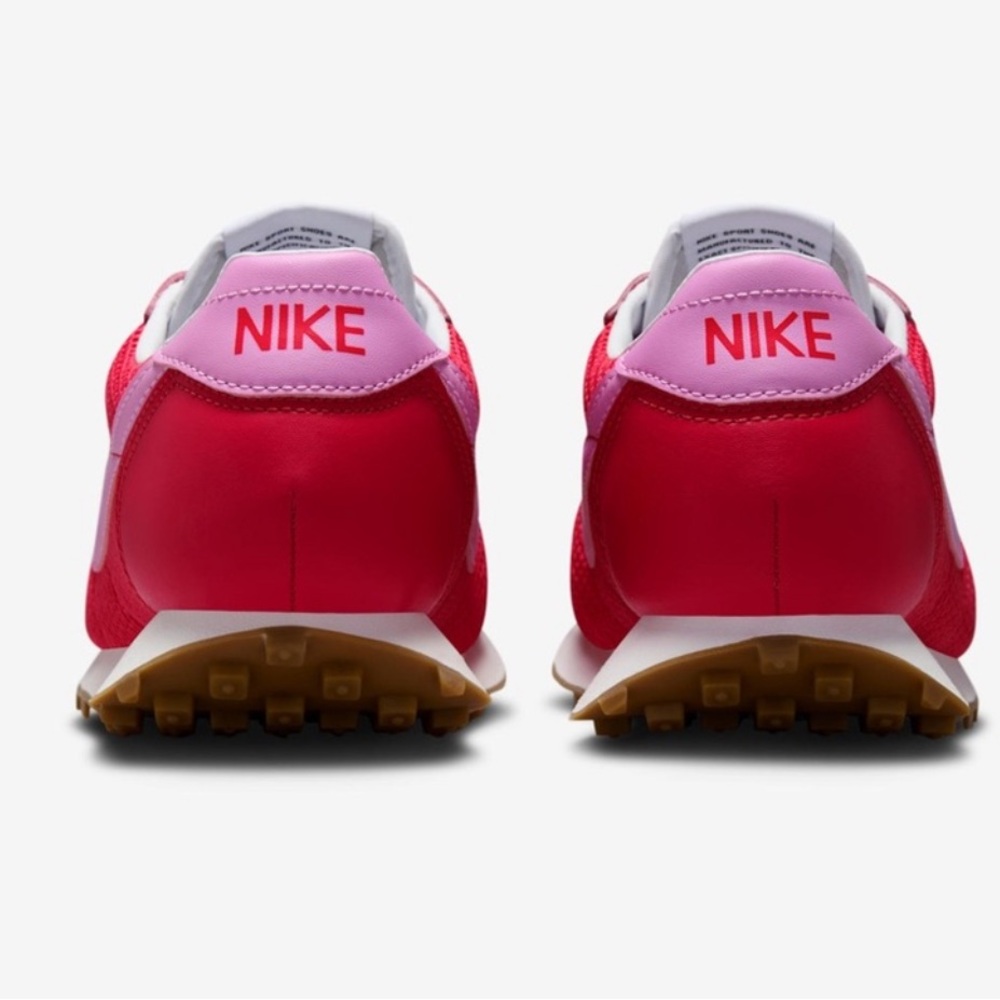 Nike - Picture 6 of 12
